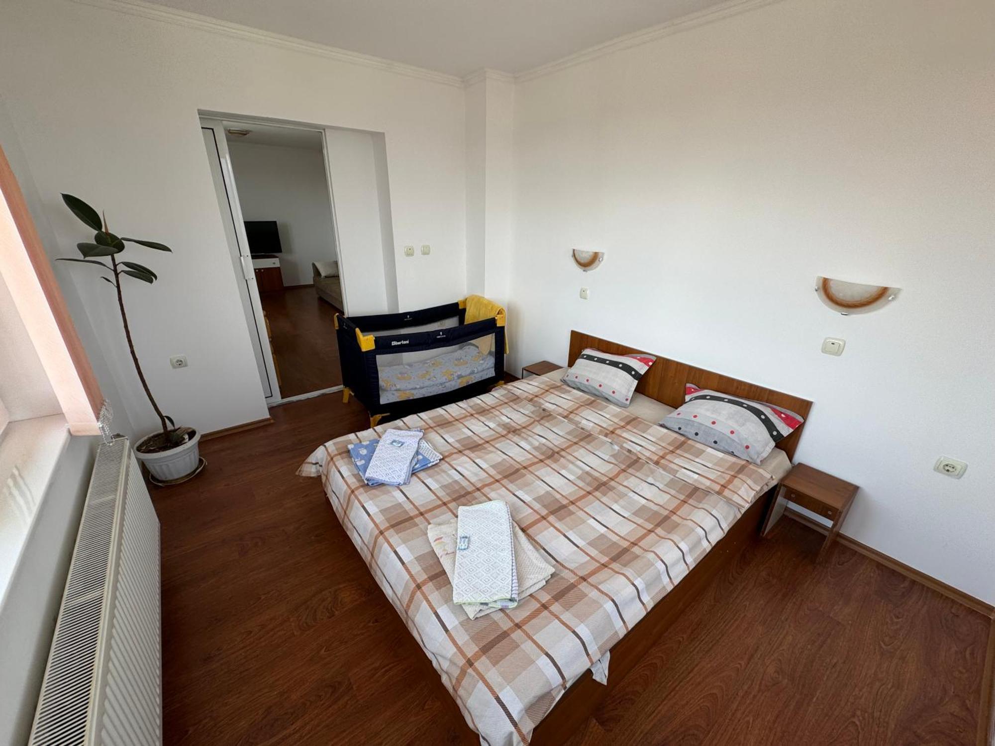 Guest House Chala Bagian luar foto